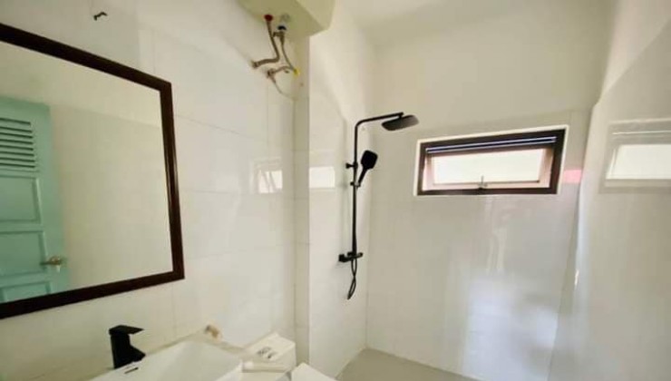 Cho thuê nhà nguyên căn ngõ Văn Chương 2, Đống Đa, 35m x4 tầng, 4 ngủ, 13 Triệu.